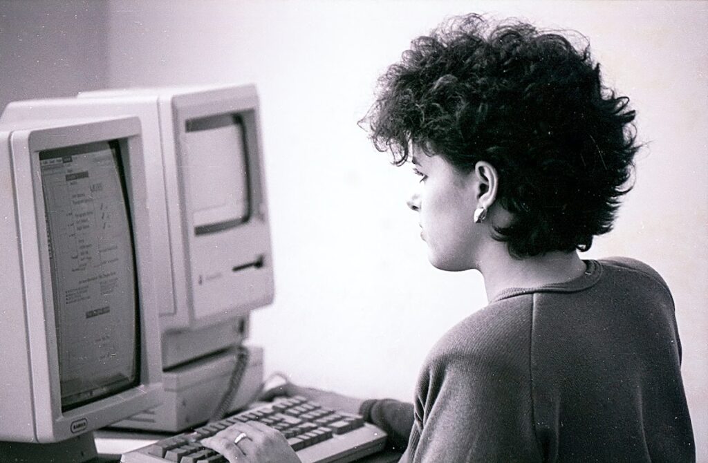 How Bandwidth Limitations Shaped the Early Internet Experience